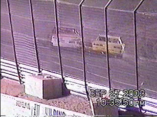NearMiss.jpg (24656 bytes)